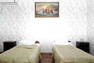Гостиница Гостевой дом «Каскад» Адлер Двухместный номер с 1 кроватью или 2 отдельными кроватями-6